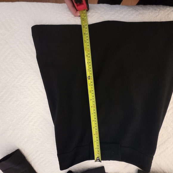 Jacob Classic Black Skirt - Picture 6 of 11